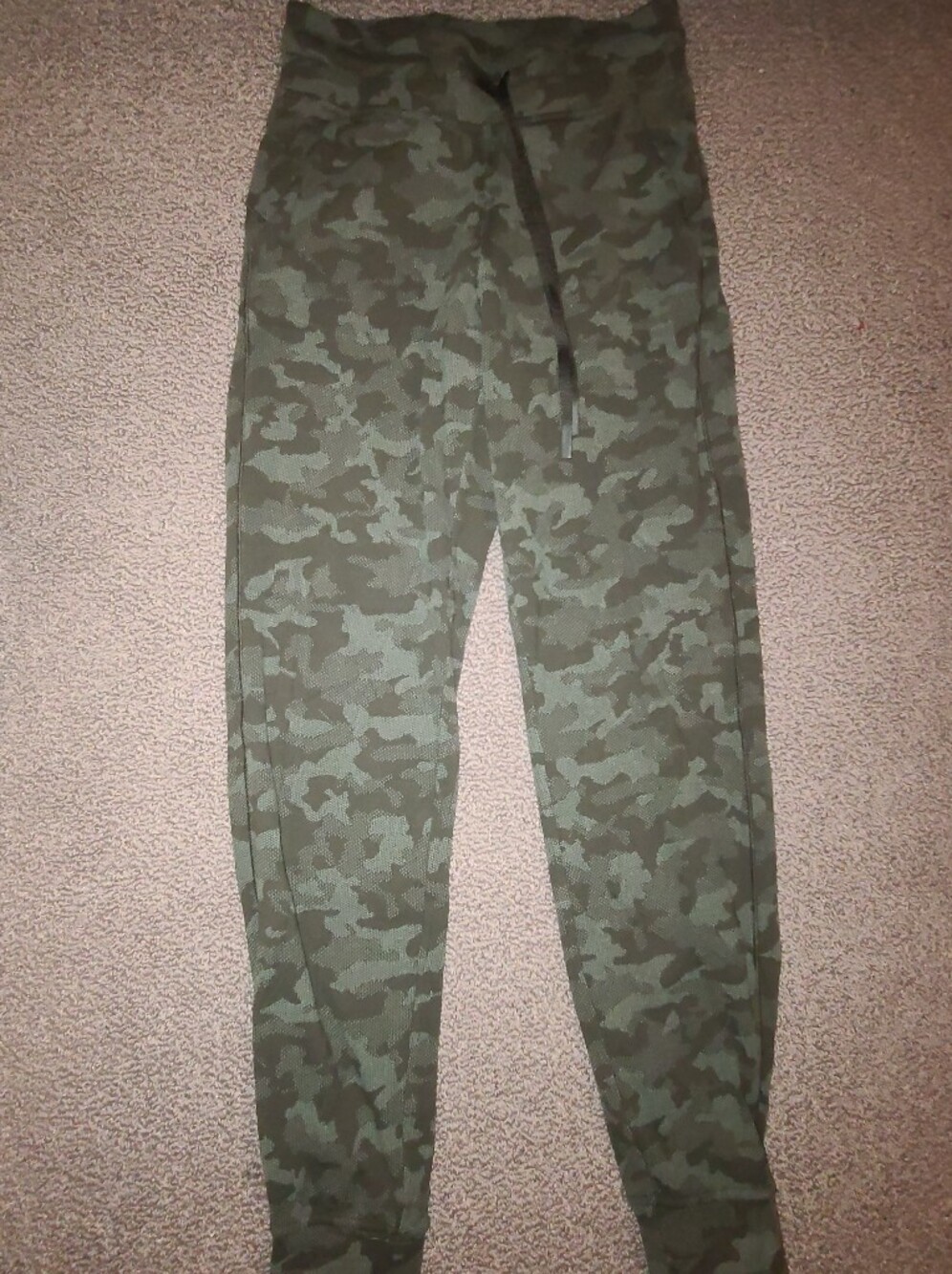 lululemon athletica Green Camouflage Cargo Joggers